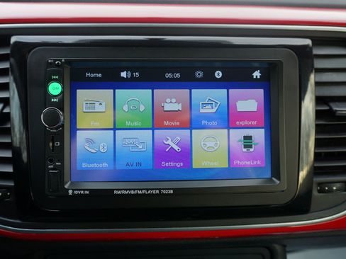 Used 2014 Volkswagen Beetle 2.5 image 18