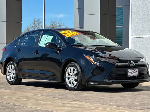 Certified 2024 Toyota Corolla LE image 2