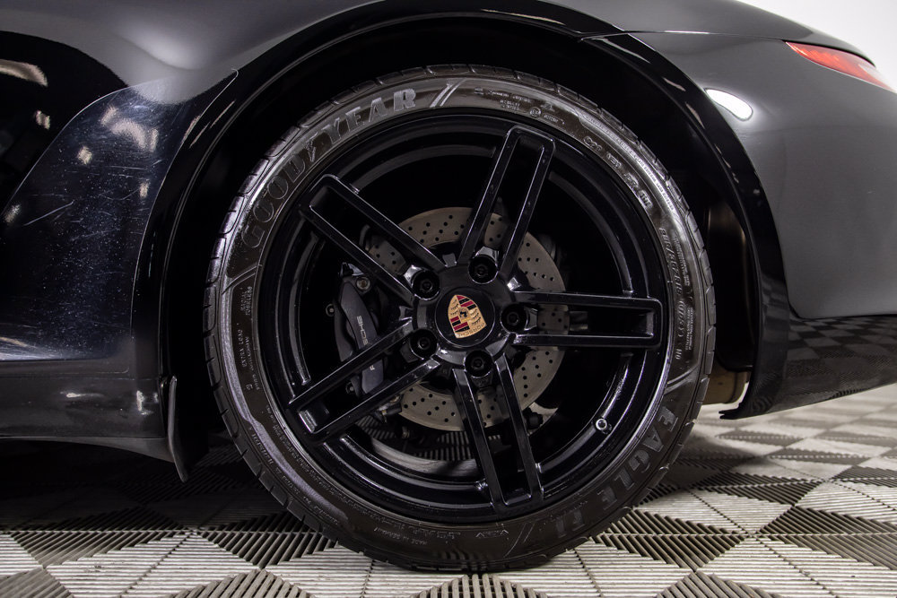 Used 2013 Porsche 911 Carrera RWD image 11