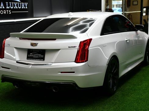 Used 2017 Cadillac ATS V w/ Carbon Black Package RWD image 9