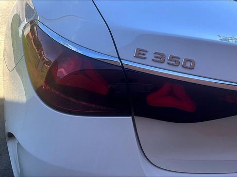 Used 2025 Mercedes-Benz E 350 Sedan image 40