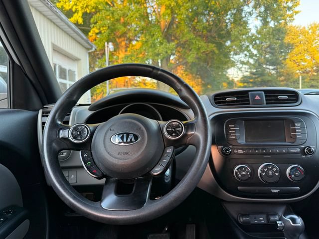 Used 2018 Kia Soul FWD image 9