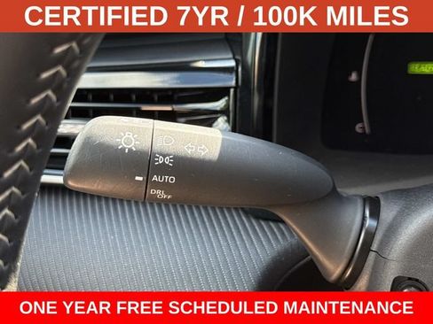 Used 2025 Toyota Camry SE FWD image 26