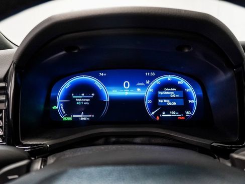 Used 2025 Toyota Camry XSE image 30