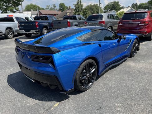 Used 2015 Chevrolet Corvette Stingray Coupe w/ 2LT Preferred Equipment Group RWD image 5