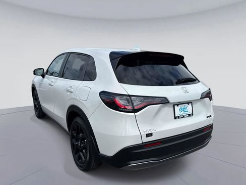 Certified 2024 Honda HR-V Sport image 6