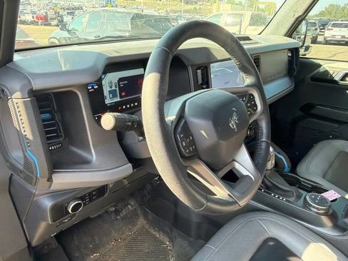 Used 2024 Ford Bronco Black Diamond AWD/4WD image 14