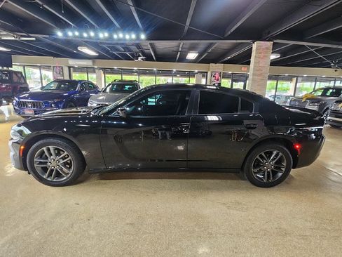 Used 2019 Dodge Charger SXT w/ Driver Confidence Group AWD/4WD image 4