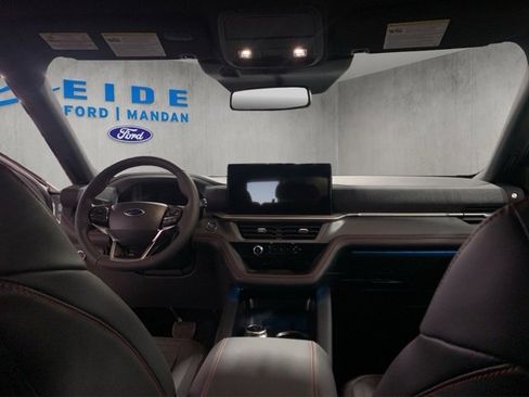 New 2026 Ford Explorer ST-Line w/ ST-Line Street Pack image 12