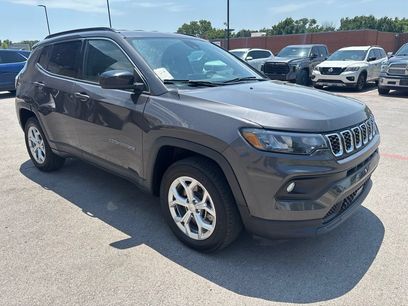 Used 2024 Jeep Compass Latitude