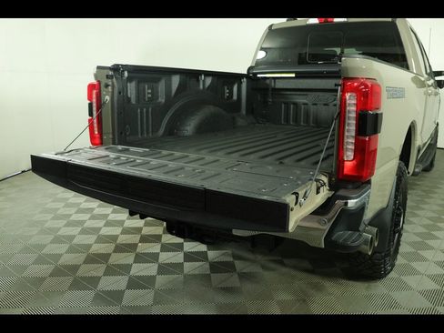 Used 2026 Ford F350 Lariat w/ Tremor Off-Road Package AWD/4WD image 21