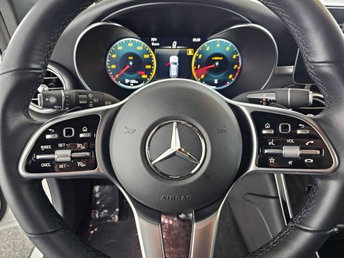 Certified 2022 Mercedes-Benz GLC 300 image 23
