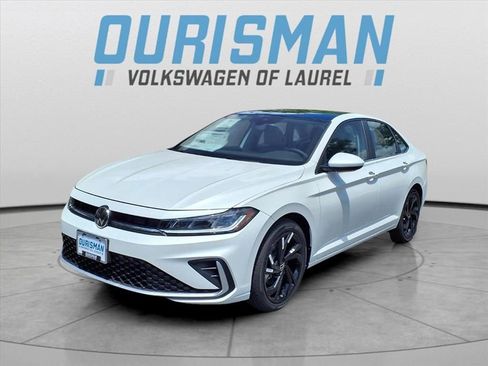 New 2026 Volkswagen Jetta SE image 7