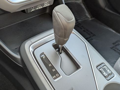 Used 2025 Subaru Crosstrek 2.5i Premium AWD/4WD image 26