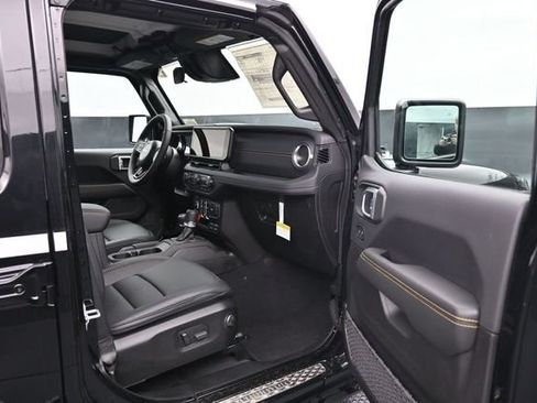 New 2026 Jeep Gladiator Sport AWD/4WD image 27