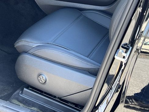 New 2026 Mercedes-Benz GLC 300 4MATIC image 12