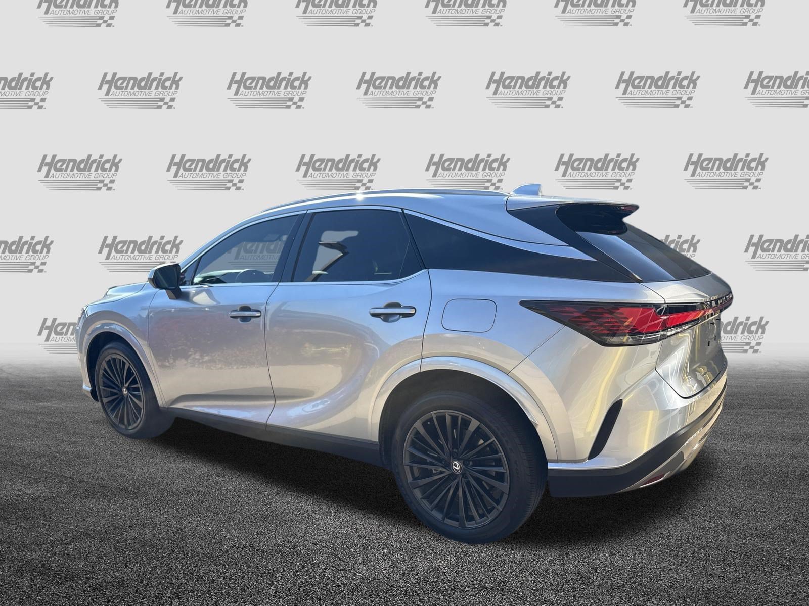 Used 2024 Lexus RX 350 Premium w/ Convenience Package FWD image 8