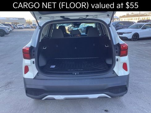 Certified 2023 Kia Seltos LX image 10