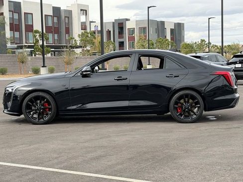 Used 2021 Cadillac CT4 Premium Luxury image 2