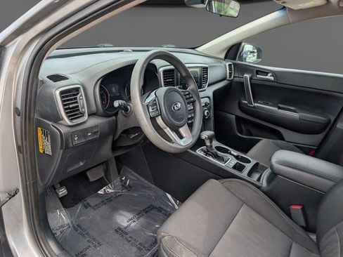 Used 2021 Kia Sportage LX FWD image 16