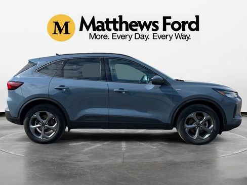 Used 2025 Ford Escape ST-Line Select image 6