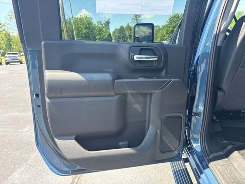 New 2026 Chevrolet Silverado 2500 Custom w/ Custom Value Package AWD/4WD image 25