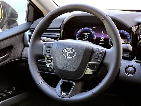 New 2026 Toyota Camry XLE FWD image 22