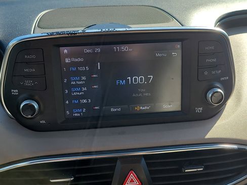 Used 2020 Hyundai Santa Fe SEL image 21