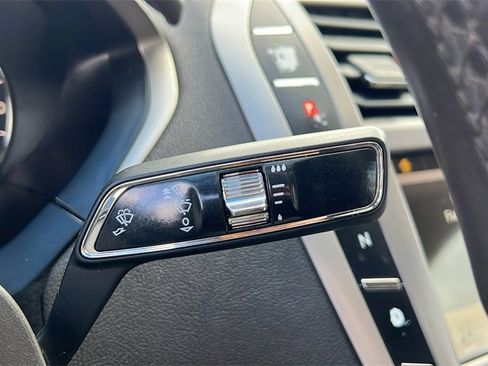 Used 2017 Lincoln MKZ Premiere image 20