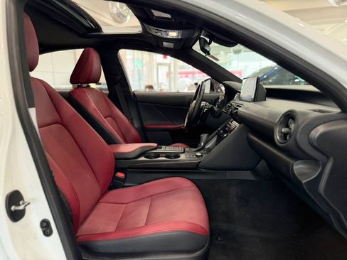 Used 2024 Lexus IS 350 F Sport RWD image 19