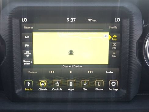 Used 2022 Jeep Wrangler Unlimited Sahara AWD/4WD image 30