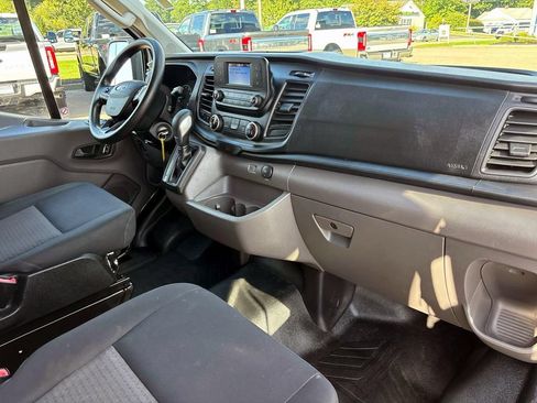 Used 2025 Ford Transit 250 Low Roof w/ Exterior Upgrade Package RWD image 14
