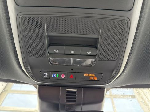 New 2026 Chevrolet Traverse Z71 image 39