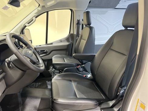 Used 2024 Ford Transit 150 Low Roof RWD image 16