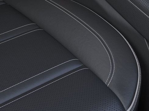 New 2025 GMC Sierra EV Denali image 29