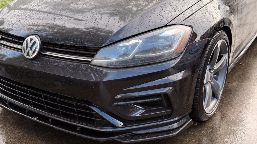 Used 2019 Volkswagen Golf R 4-Door AWD/4WD image 10