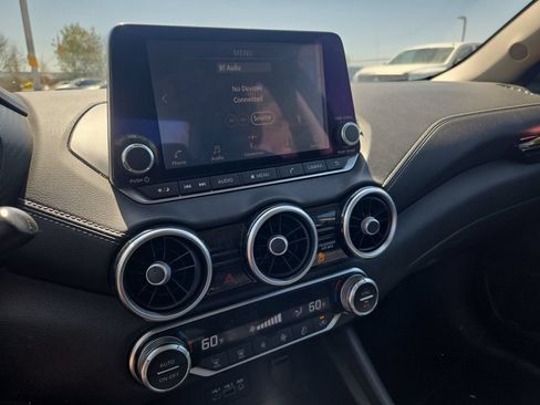 Used 2020 Nissan Sentra SV FWD image 16