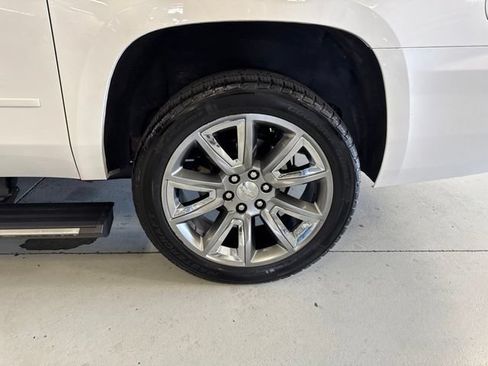 Used 2017 Chevrolet Suburban Premier AWD/4WD image 54