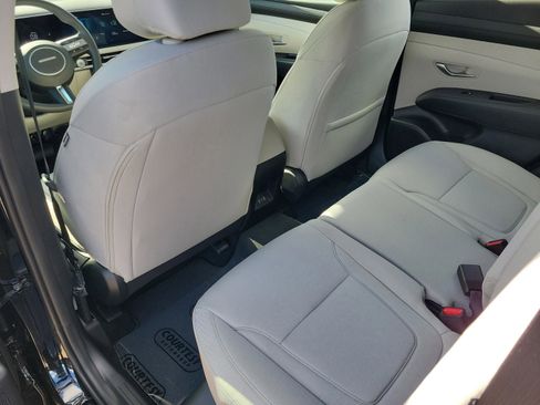 New 2026 Hyundai Tucson SE image 12