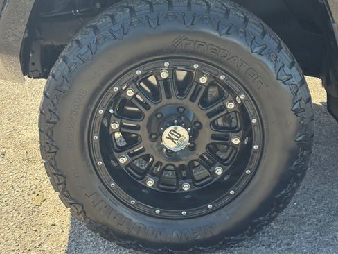 Used 2018 Toyota 4Runner SR5 Premium AWD/4WD image 11