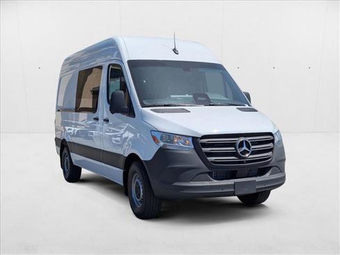 New 2025 Mercedes-Benz Sprinter 2500 image 5