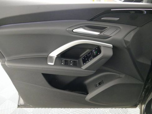 New 2025 Audi Q5 Premium Plus AWD/4WD image 10