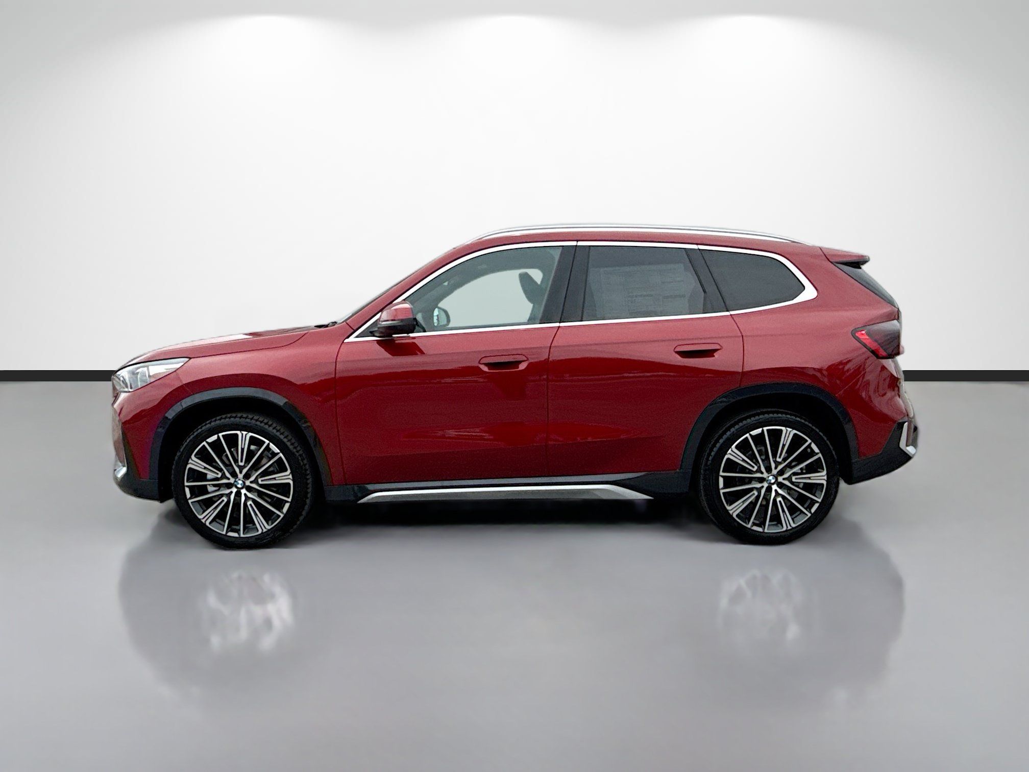 New 2026 BMW X1 xDrive28i w/ Technology Package AWD/4WD image 6