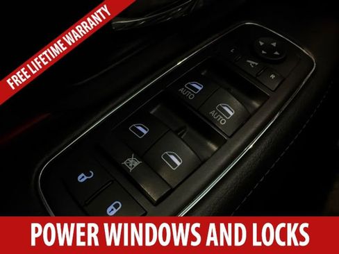 Used 2017 RAM 1500 Rebel w/ Luxury Group image 10