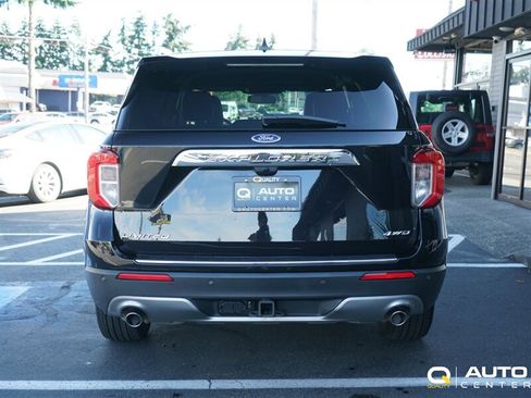 Used 2022 Ford Explorer Limited w/ Class IV Trailer Tow Package AWD/4WD image 5