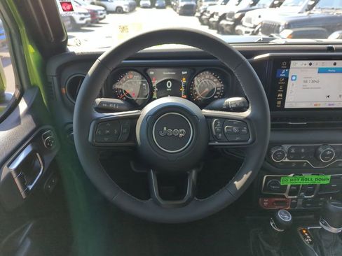 New 2026 Jeep Gladiator Mojave AWD/4WD image 17