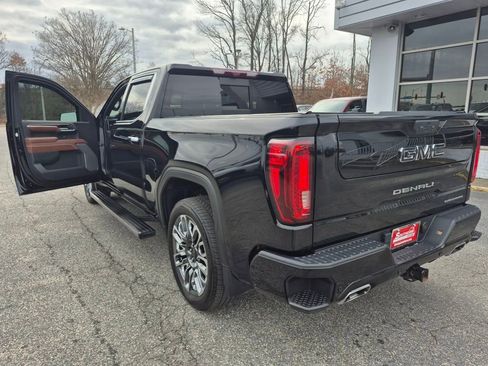 Used 2024 GMC Sierra 1500 Denali Ultimate image 4