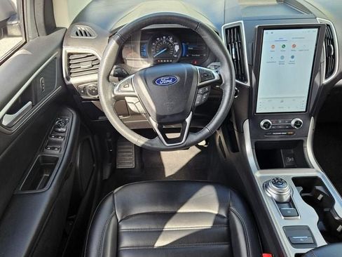 Used 2024 Ford Edge SEL AWD/4WD image 12