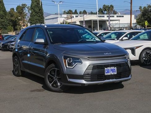 New 2026 Kia Niro EX image 2