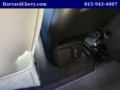 Used 2020 Buick Encore GX Select image 29